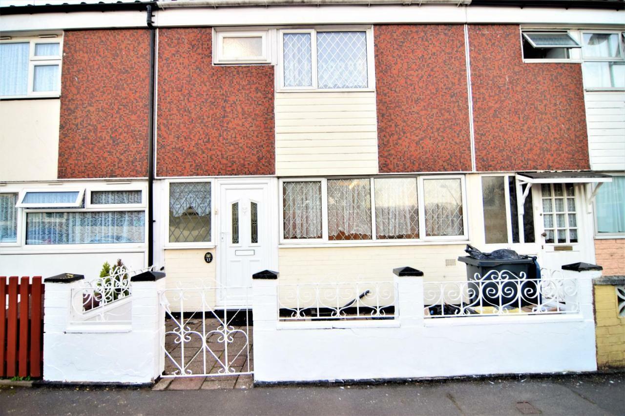 The Chinatown Home - Private Garden, Netflix, Bbq & Bar Birmingham Esterno foto